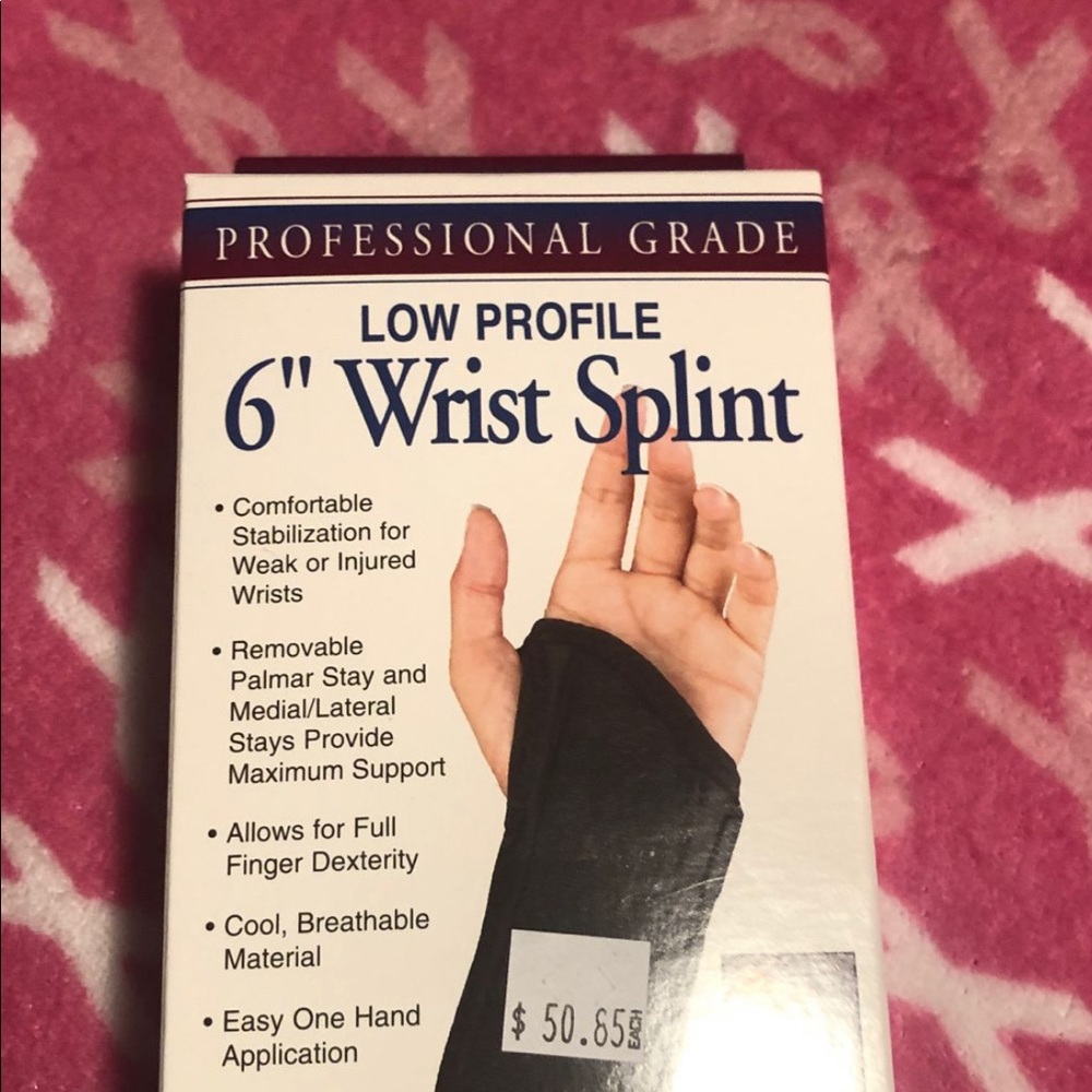 Wrist Splints - Picture 2 of 2